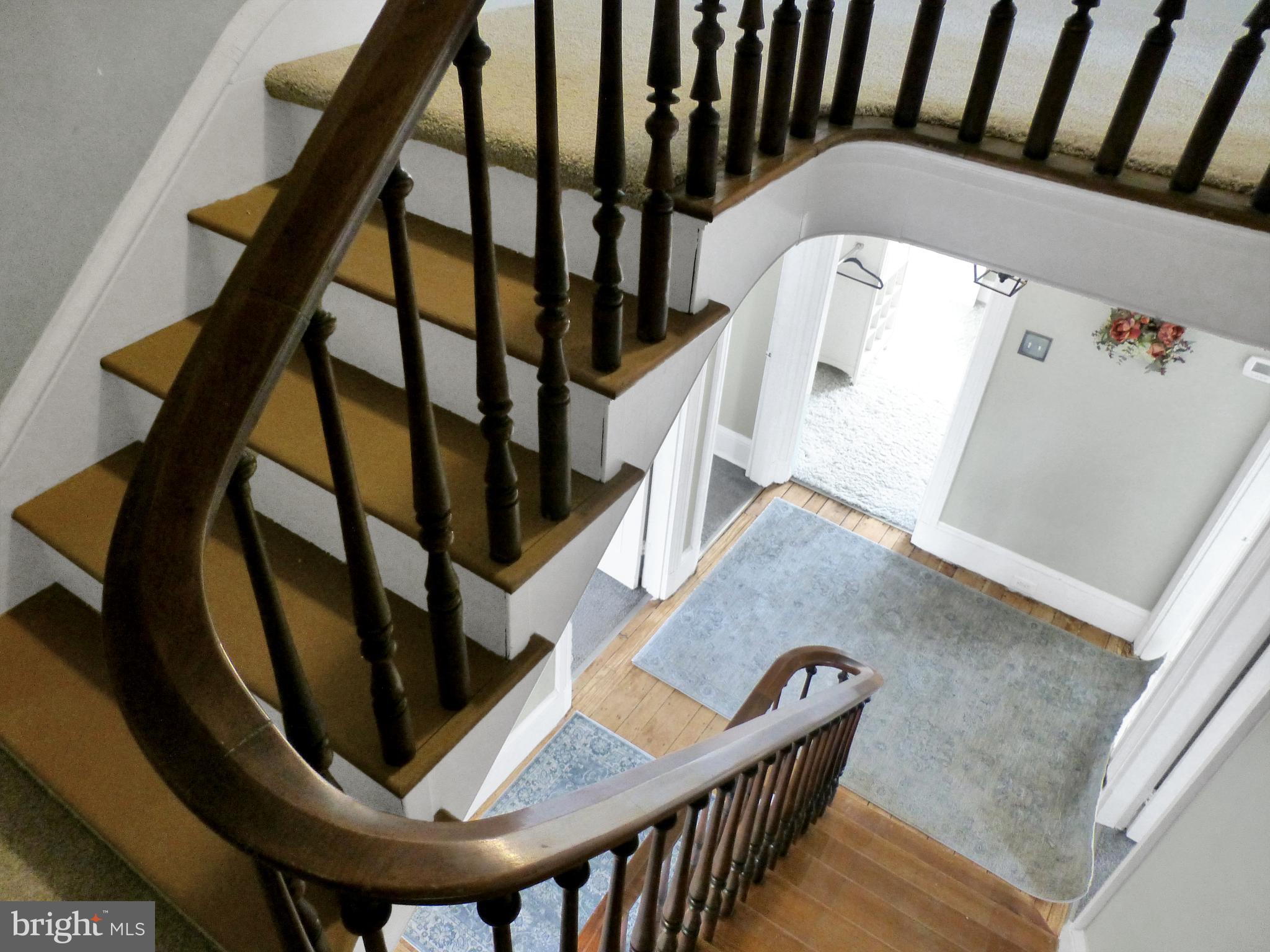 100 Russ Farm Way Riverside, NJ 08075 - Photo 67 of 132 Mid-flight landing between 2nd and 3rd floors