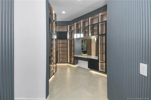 $1,789,000 | 179 Southeast Via Terra Bella, Port St. Lucie, FL 34952