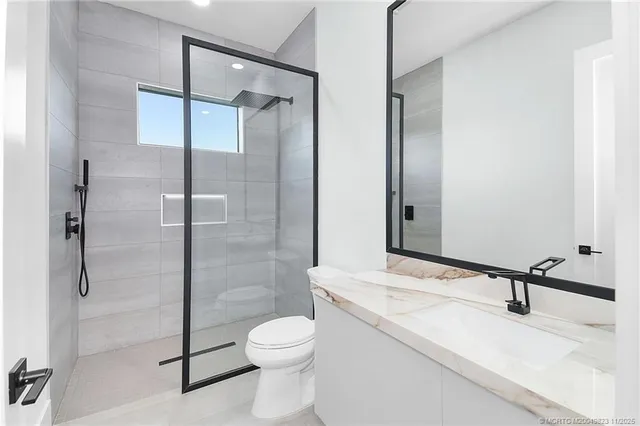 $1,789,000 | 179 Southeast Via Terra Bella, Port St. Lucie, FL 34952