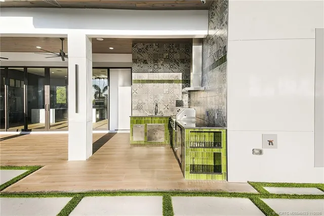 $1,789,000 | 179 Southeast Via Terra Bella, Port St. Lucie, FL 34952