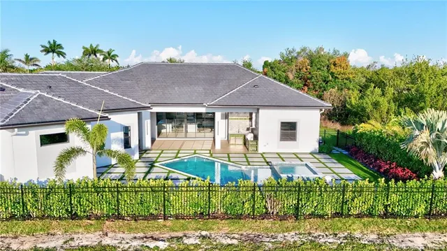 $1,789,000 | 179 Southeast Via Terra Bella, Port St. Lucie, FL 34952