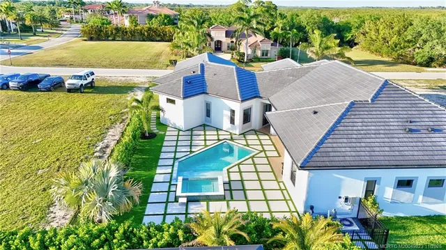 $1,789,000 | 179 Southeast Via Terra Bella, Port St. Lucie, FL 34952