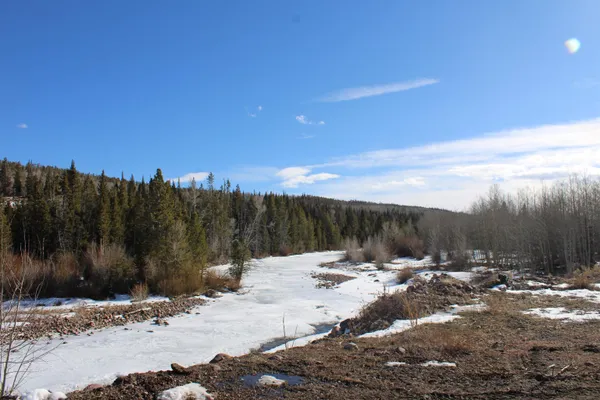 $849,999 | 70 Blue Heron Way, Robertson, WY 82944