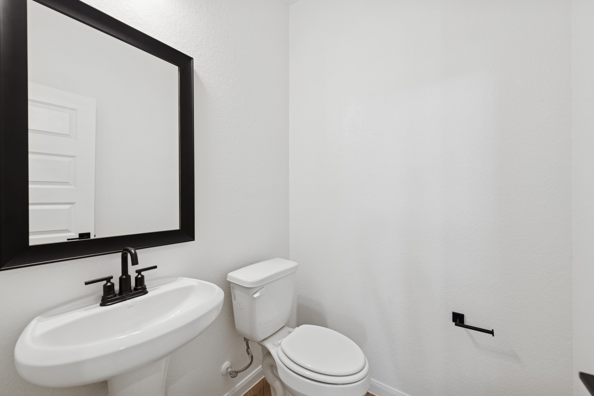 32402 Mimosa Ridge Lane Waller, TX 77484 - Photo 17 of 32 Half bath