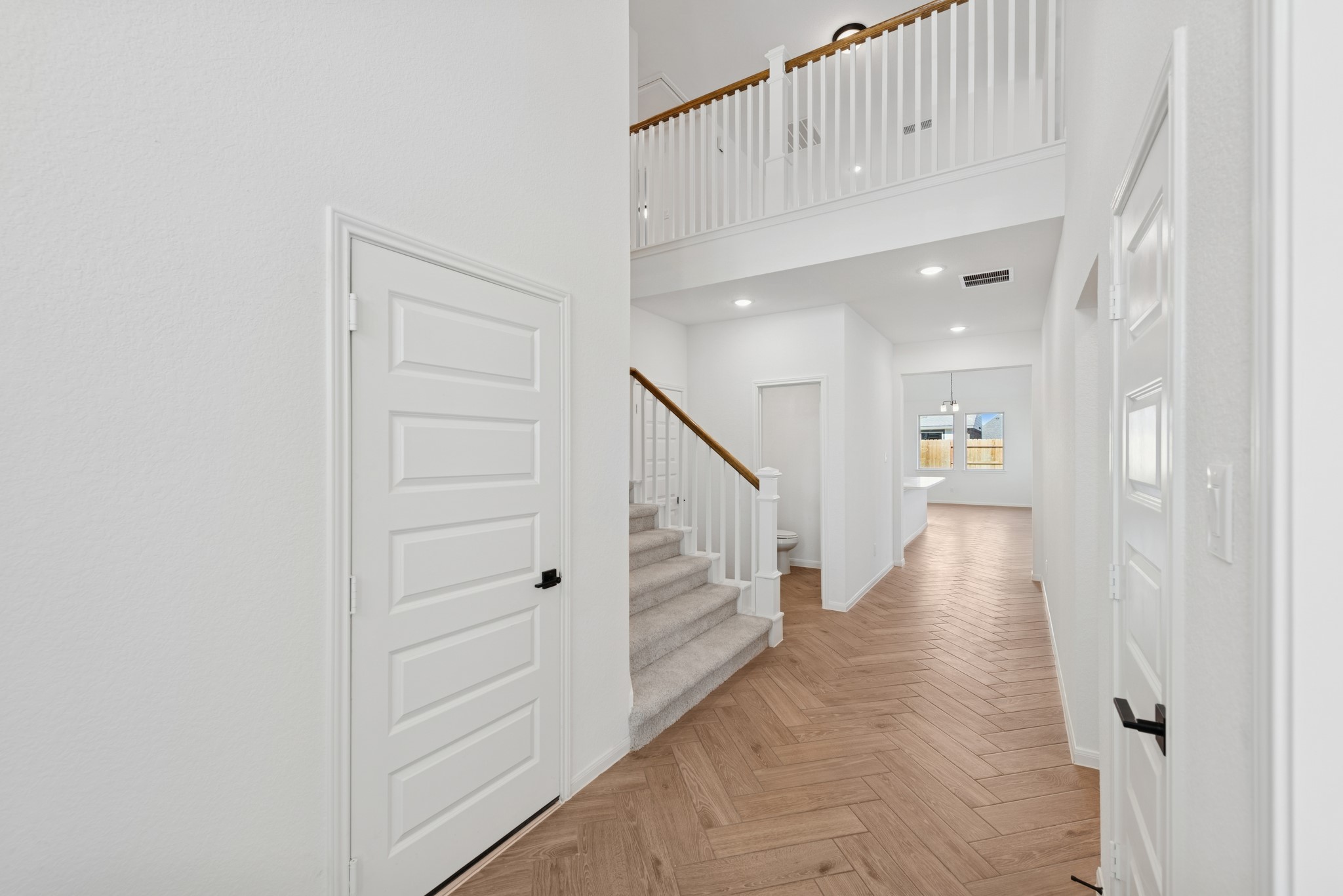 32402 Mimosa Ridge Lane Waller, TX 77484 - Photo 2 of 32 Inviting foyer