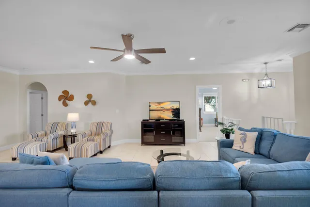 $3,650,000 | 580-590 10th Street, Key Colony Beach, FL 33051