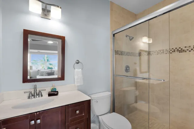 $3,650,000 | 580-590 10th Street, Key Colony Beach, FL 33051