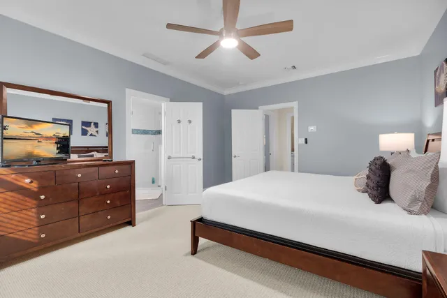 $3,650,000 | 580-590 10th Street, Key Colony Beach, FL 33051