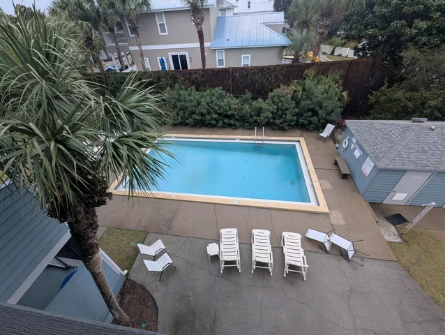 $1,300 | 126 South Walton Lakeshore Drive, Unit 304, Inlet Beach, FL 32461