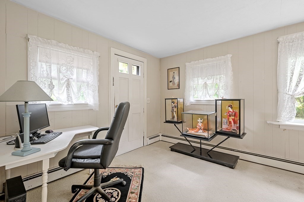 43 Cold Spring Road Holliston, MA 01746 - Photo 12 of 37 Gallery Image 12
