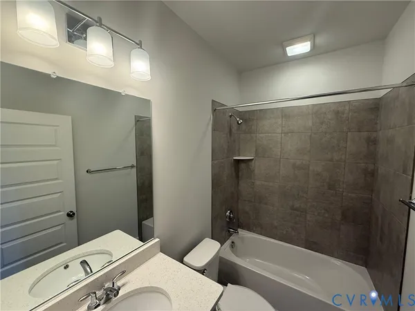 $3,200 | 4005 Munson Woods Walk, Henrico, VA 23233