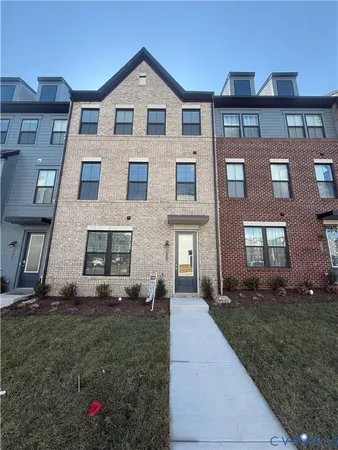 $3,200 | 4005 Munson Woods Walk, Henrico, VA 23233