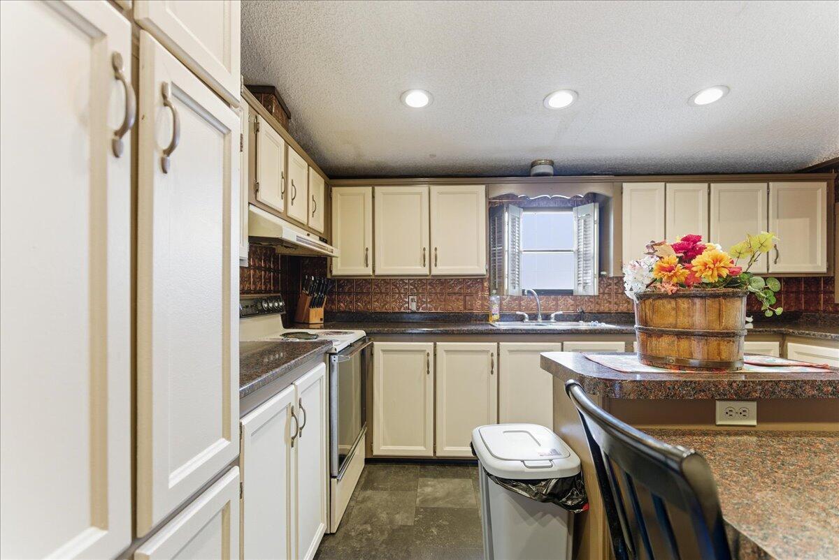 1287 Lewiston Road New Gloucester, ME 04260 - Photo 15 of 54 18-1287 Lewiston Rd, New Gloucester, ME-