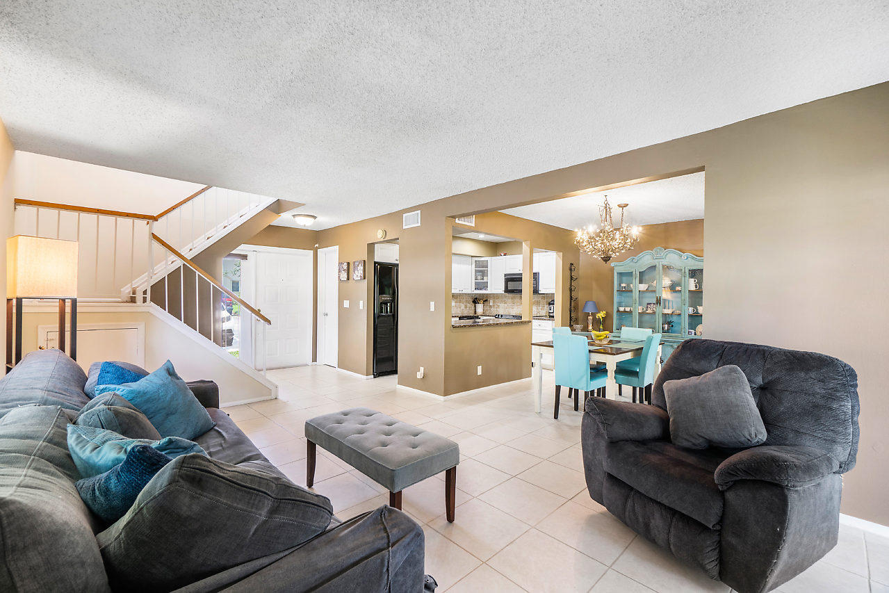 7200 Northwest 2nd Avenue, Unit 45 Boca Raton, FL 33487 - Photo 1 of 29 010-7200NW2ndAve-BocaRaton-FL-small