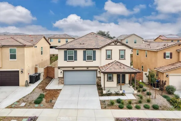 $698,950 | 25432 Cetara Drive, Homeland, CA 92548