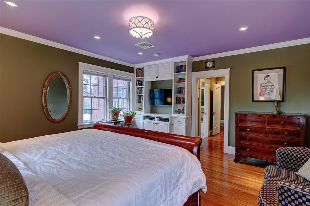 441 Rochambeau Avenue Providence, RI 02906 - Photo 28 of 50 Gallery Image 28