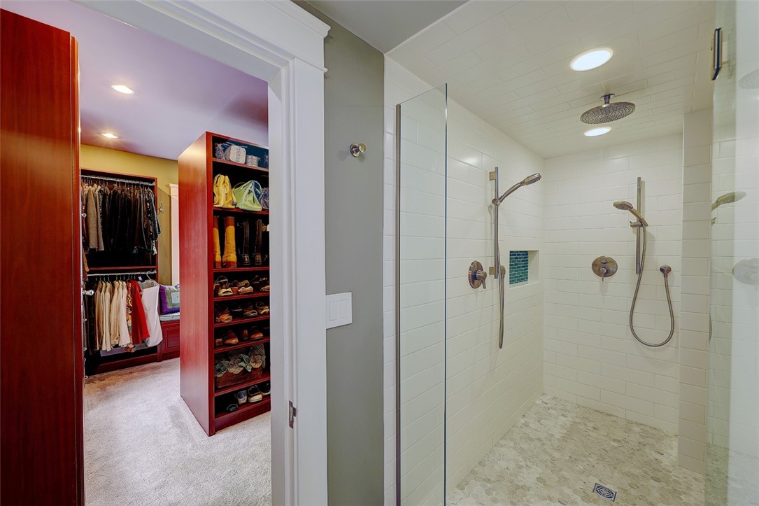 441 Rochambeau Avenue Providence, RI 02906 - Photo 32 of 50 Gallery Image 32