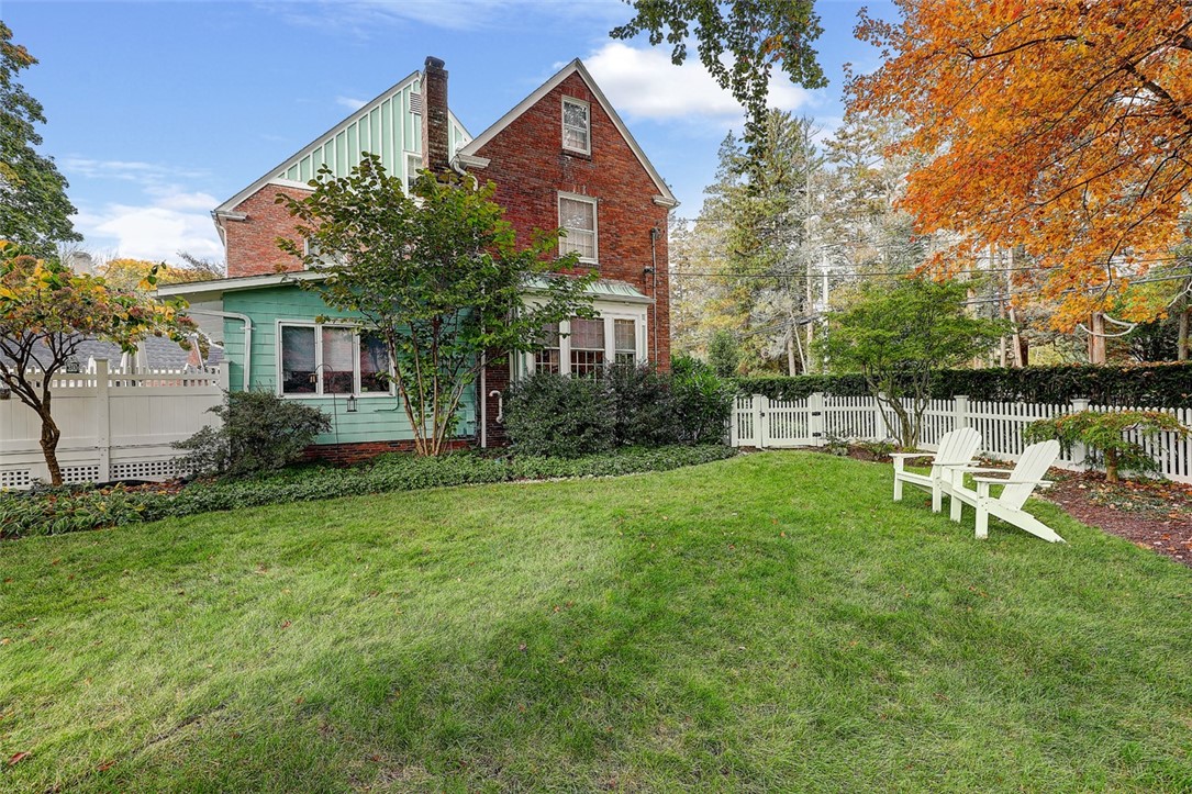 441 Rochambeau Avenue Providence, RI 02906 - Photo 44 of 50 Gallery Image 44