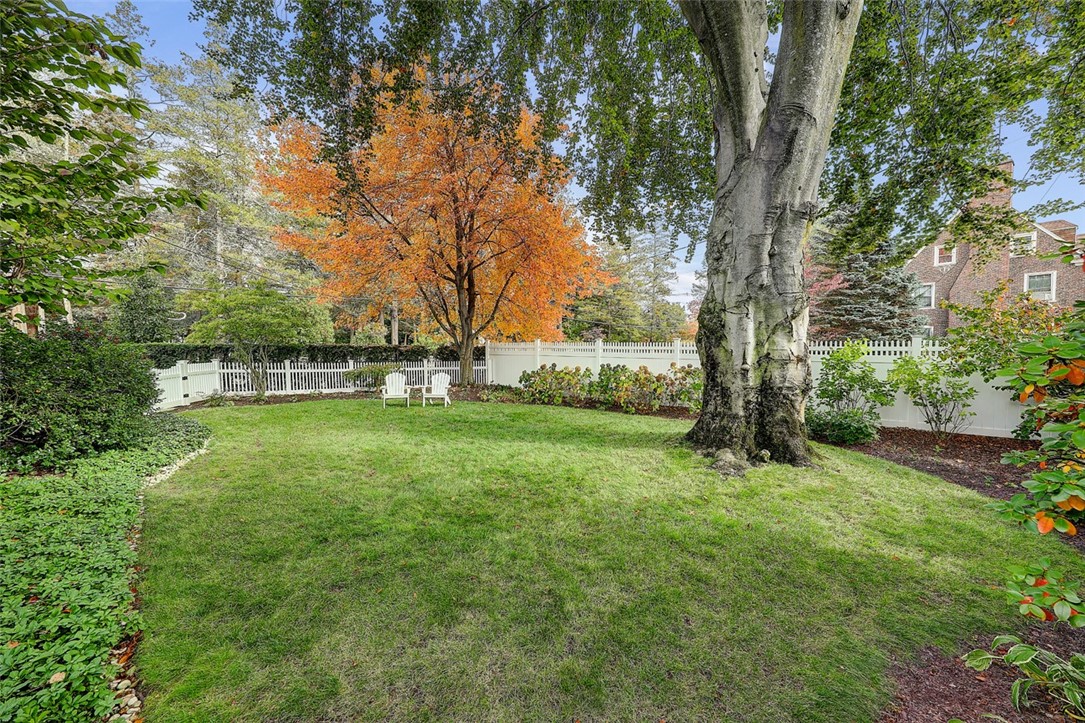 441 Rochambeau Avenue Providence, RI 02906 - Photo 45 of 50 Gallery Image 45