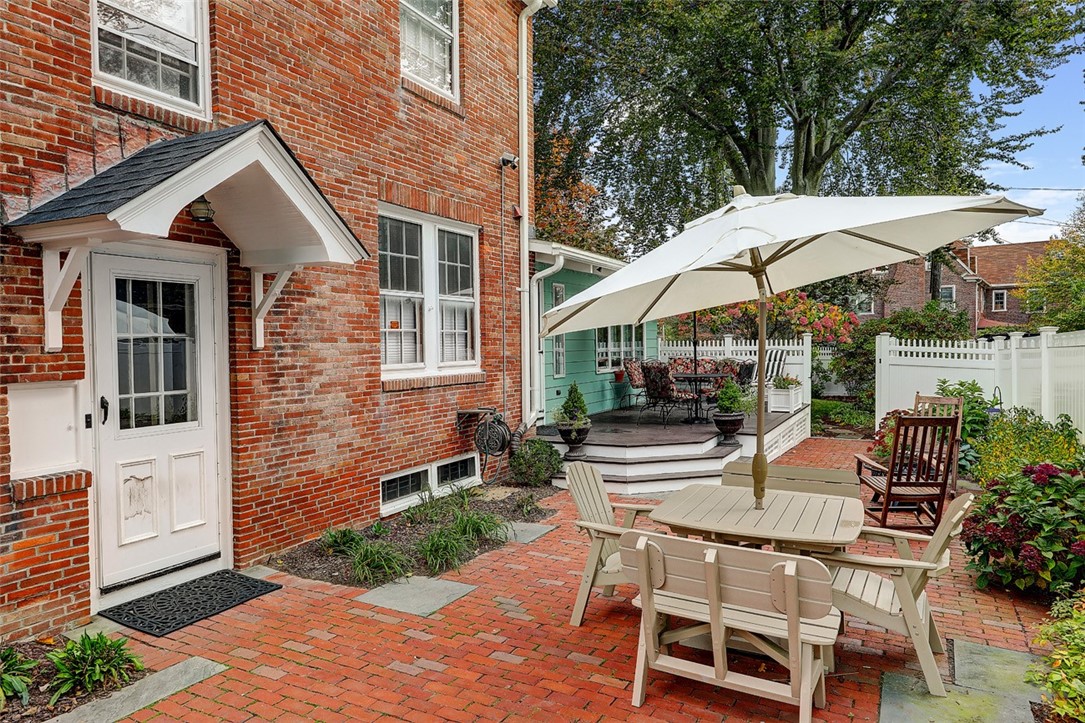 441 Rochambeau Avenue Providence, RI 02906 - Photo 48 of 50 Gallery Image 48