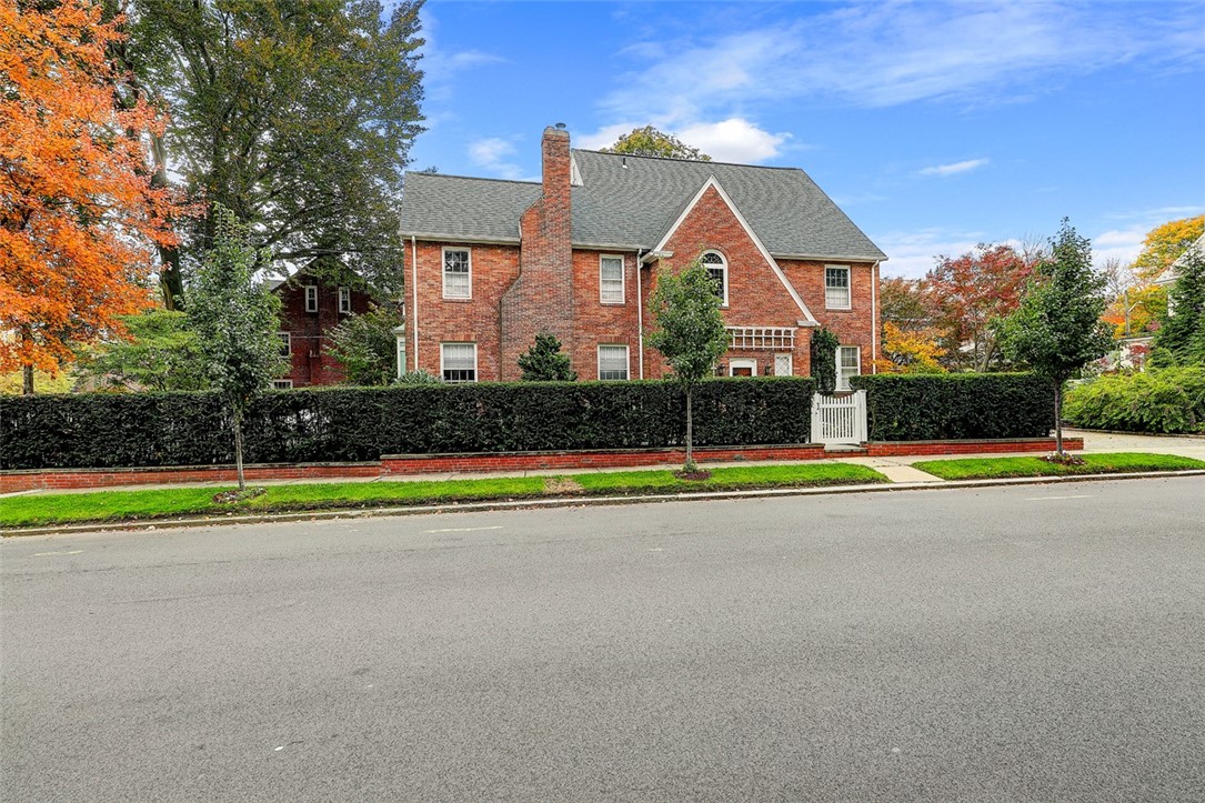 441 Rochambeau Avenue Providence, RI 02906 - Photo 50 of 50 Gallery Image 50