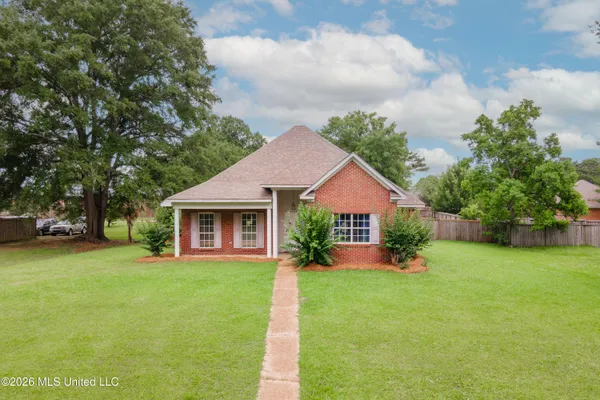 $269,500 | 119 Arrow Drive, Clinton, MS 39056