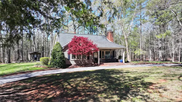 $338,500 | 692 Capelsie Road, Candor, NC 27229