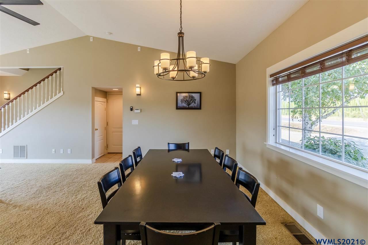 2000 Brooklake Road Northeast Keizer, OR 97303 - Photo 15 of 36 Gallery Image 15