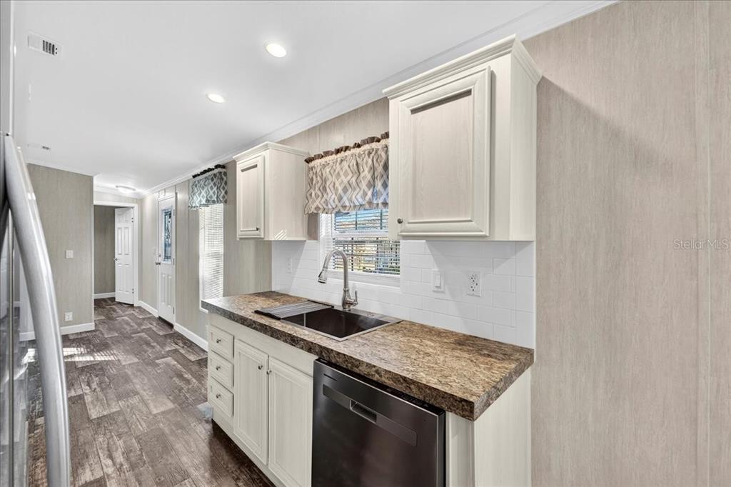 9404 Loras Street New Port Richey, FL 34654 - Photo 18 of 26