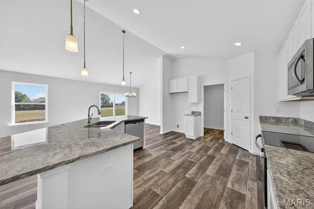 $425,000 | 108 Tickridge Road, Silex, MO 63377