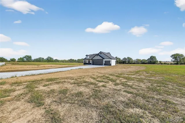 $425,000 | 108 Tickridge Road, Silex, MO 63377