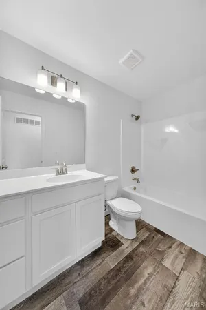 $415,000 | 108 Tick Road, Silex, MO 63377