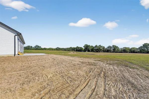 $415,000 | 108 Tick Road, Silex, MO 63377