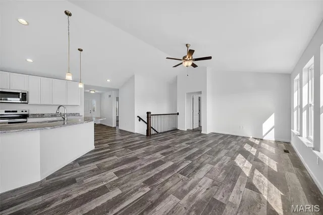 $425,000 | 108 Tickridge Road, Silex, MO 63377