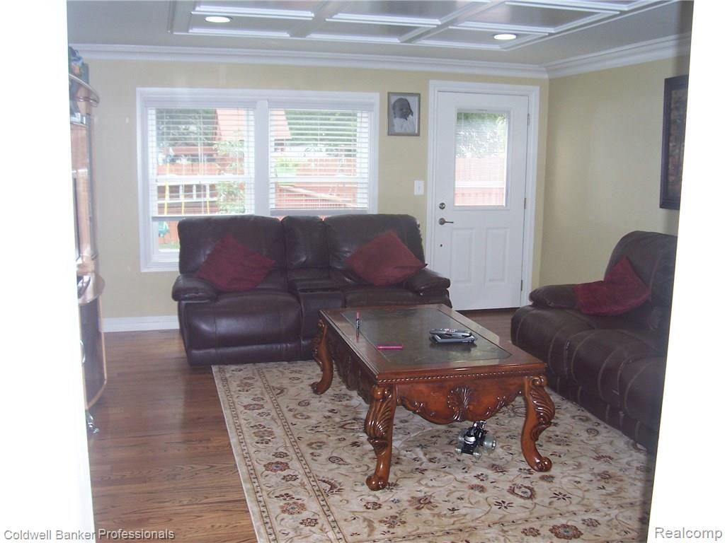 3586 Eastern Avenue Rochester Hills, MI 48307 - Photo 14 of 41