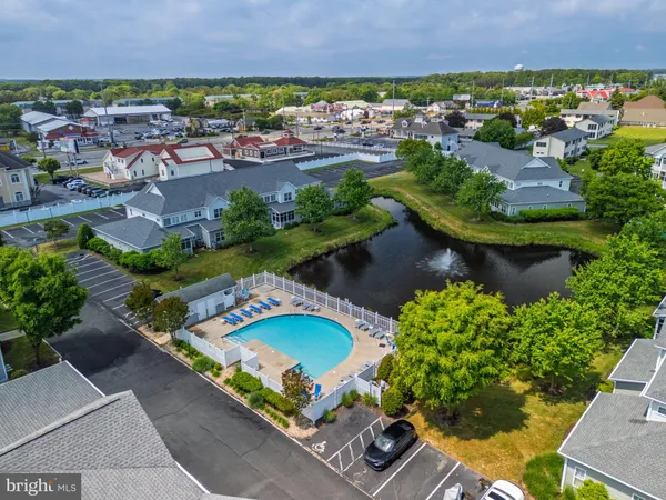 $359,000 | 34670 Villa Circle, Unit 2206, Lewes, DE 19958
