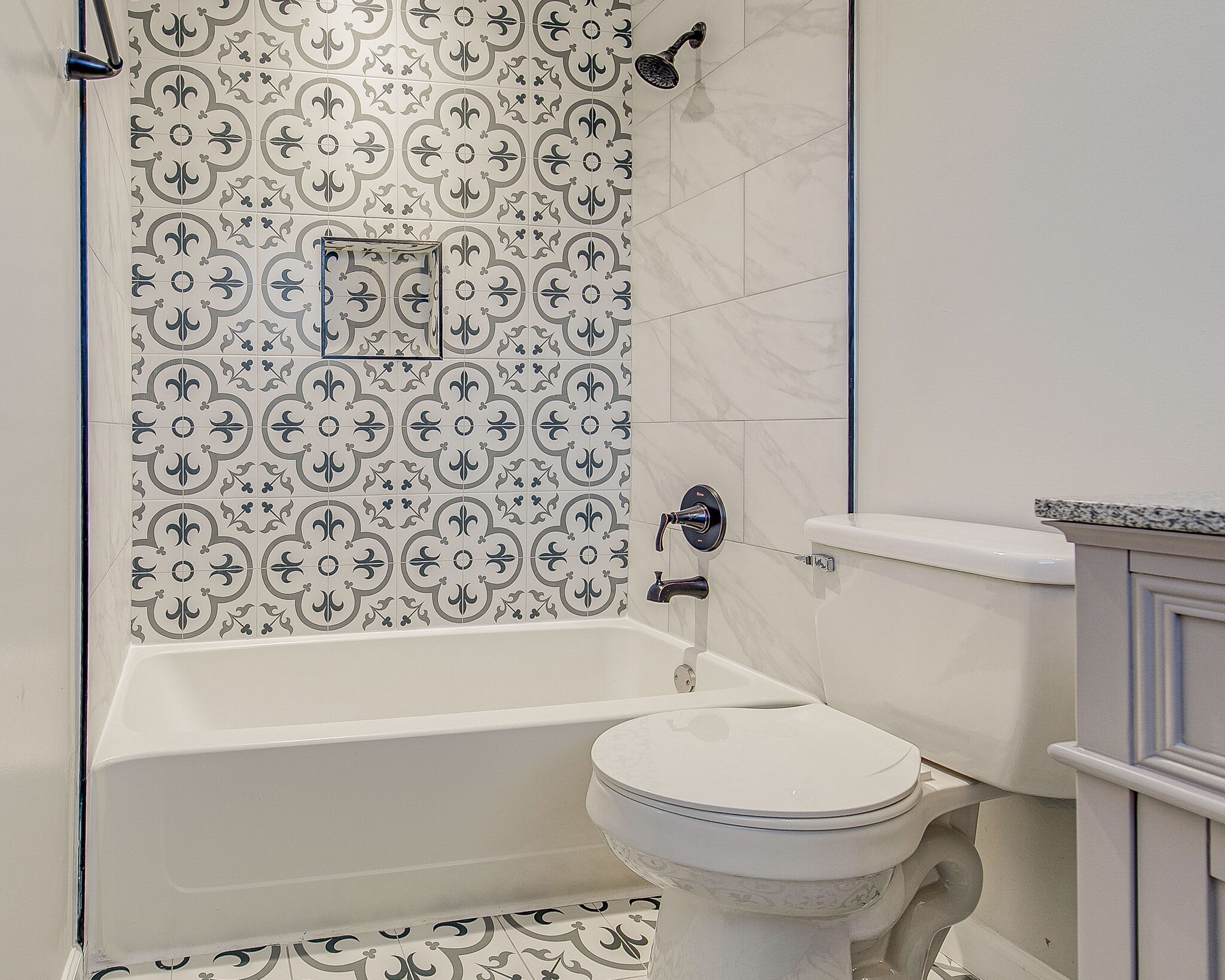 331 Alice Boynton Road Manchester, TN 37355 - Photo 15 of 22 a bathroom with a toilet and a bathtub