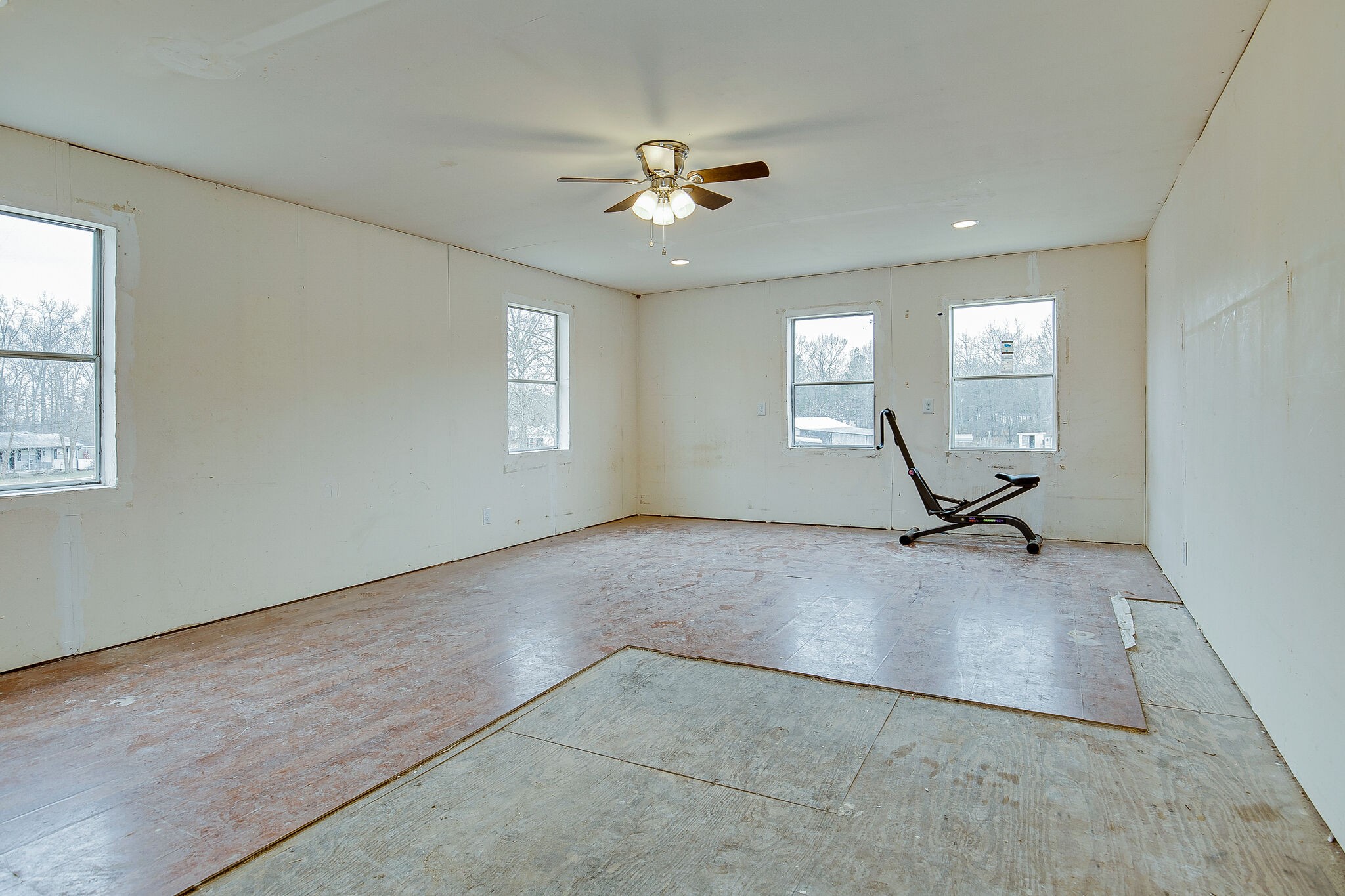 331 Alice Boynton Road Manchester, TN 37355 - Photo 22 of 22 a view of a livingroom with a ceiling fan and window