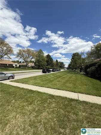 $275,000 | 2815 Whitemarsh Place, Lower Macungie Township, PA 18062