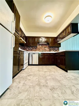 $275,000 | 2815 Whitemarsh Place, Lower Macungie Township, PA 18062
