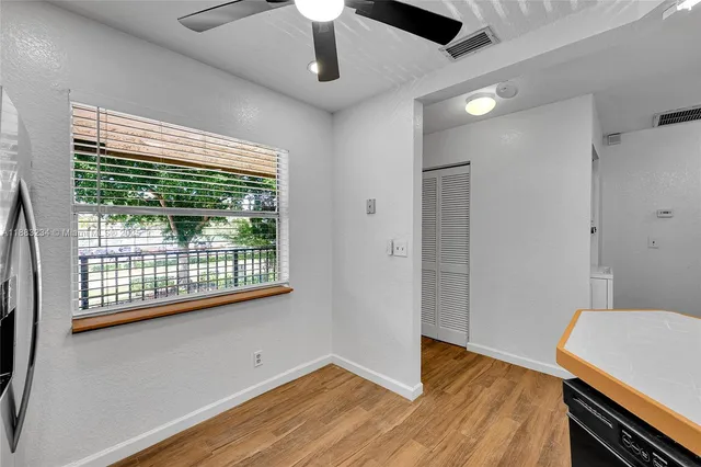 $2,200 | 9158 Northwest 40th Street, Unit 2011, Coral Springs, FL 33065