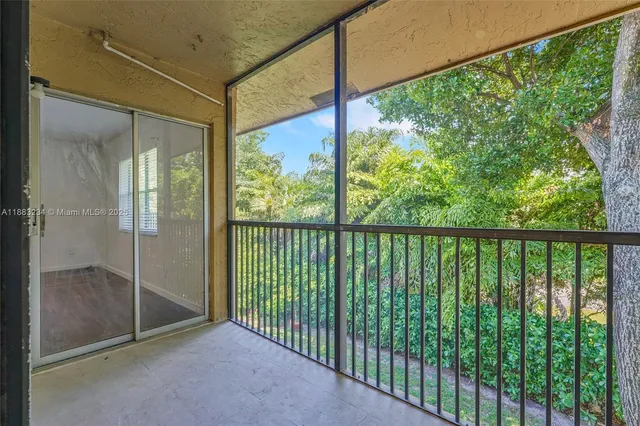 $2,200 | 9158 Northwest 40th Street, Unit 2011, Coral Springs, FL 33065