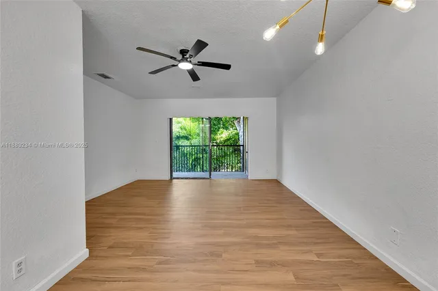 $2,200 | 9158 Northwest 40th Street, Unit 2011, Coral Springs, FL 33065