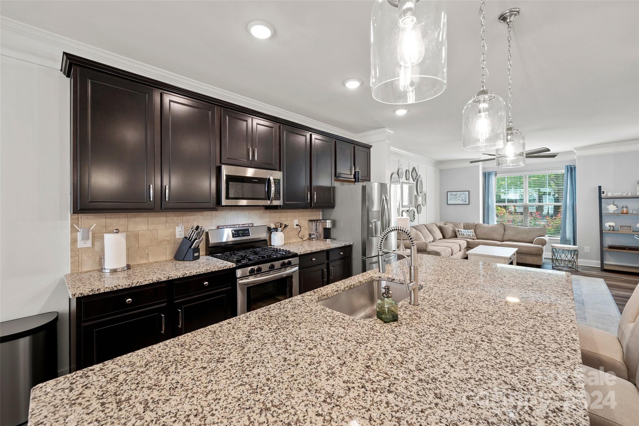 202 Waterlynn Ridge Road, Unit B Mooresville, NC 28117 - Photo 11 of 40 Gallery Image 11