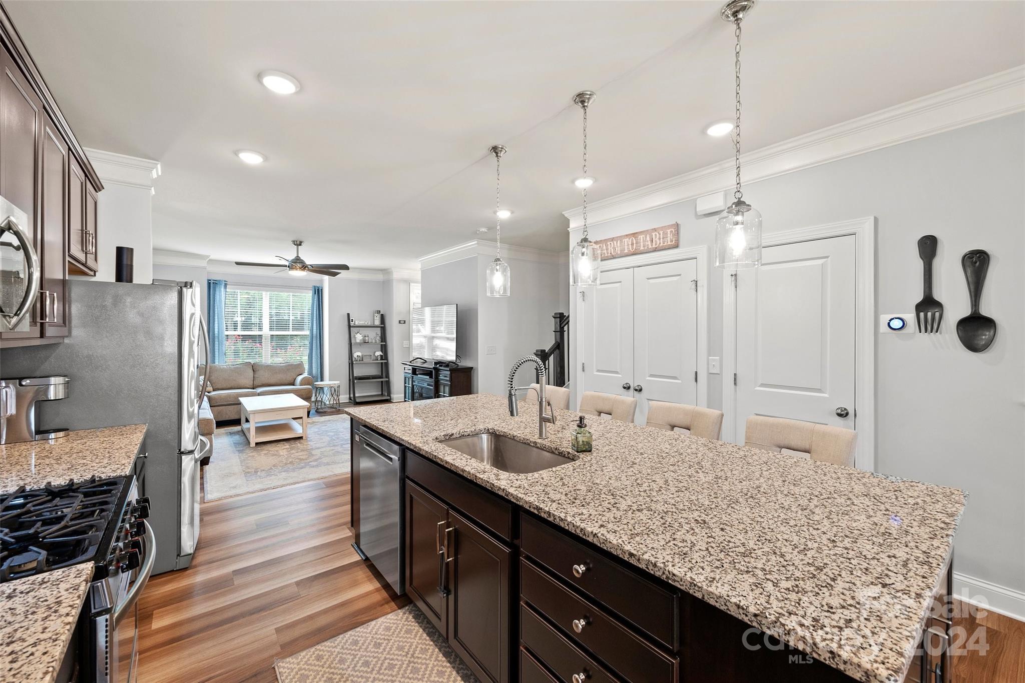 202 Waterlynn Ridge Road, Unit B Mooresville, NC 28117 - Photo 12 of 40 Gallery Image 12