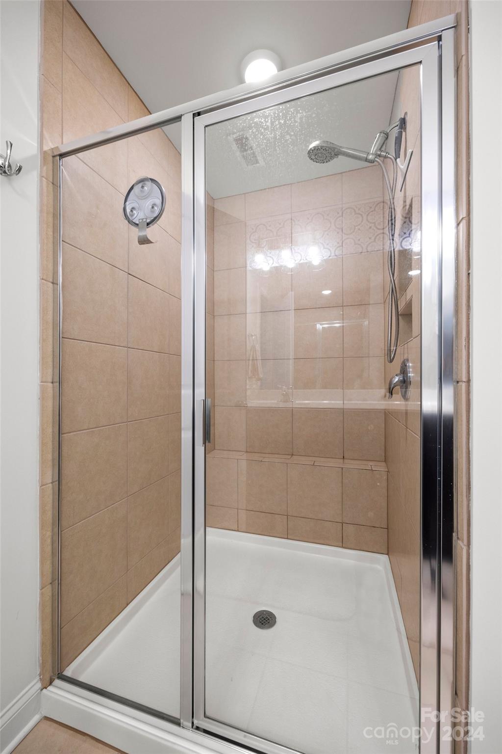 202 Waterlynn Ridge Road, Unit B Mooresville, NC 28117 - Photo 24 of 40 Gallery Image 24
