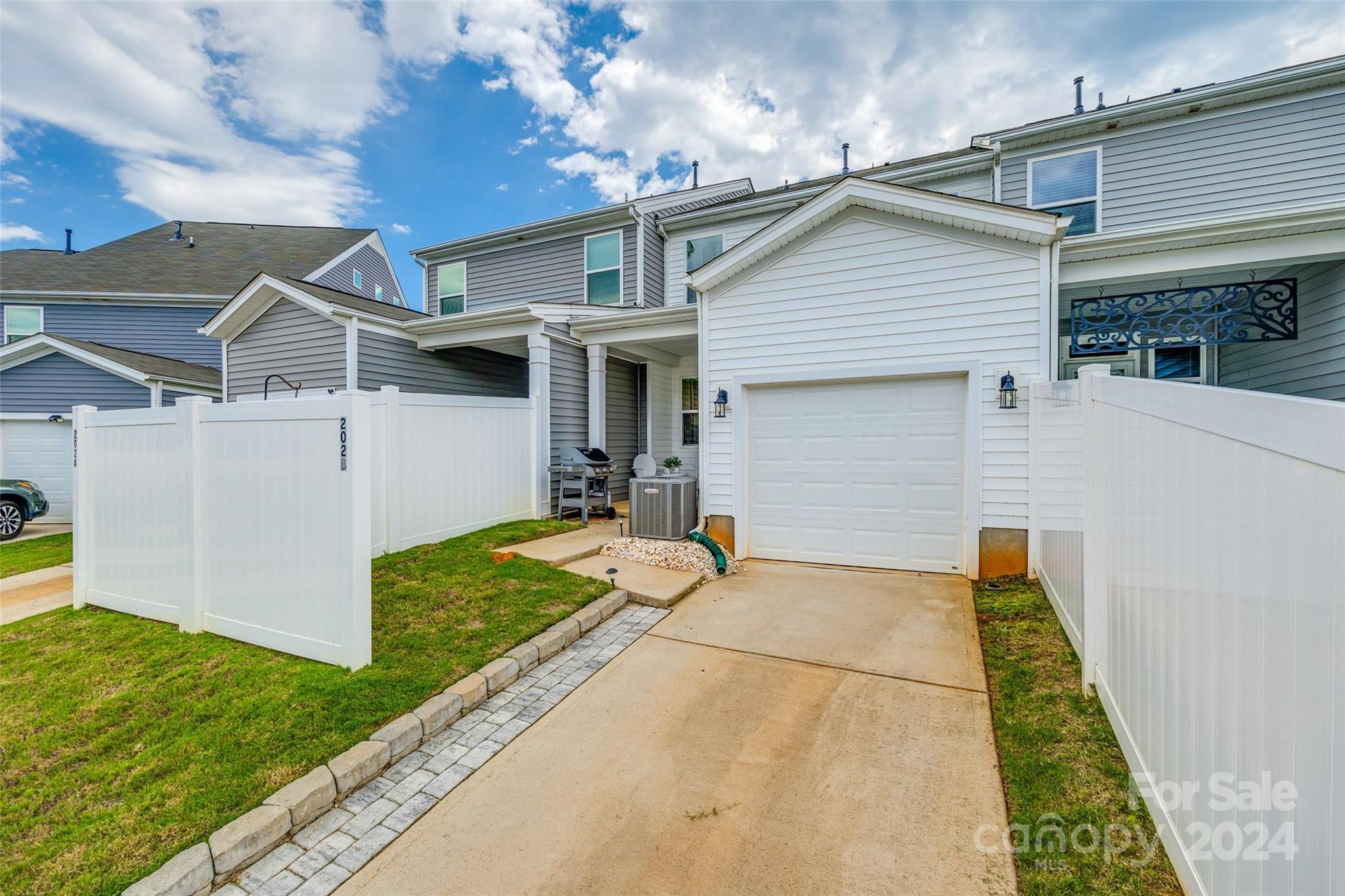 202 Waterlynn Ridge Road, Unit B Mooresville, NC 28117 - Photo 33 of 40 Gallery Image 33
