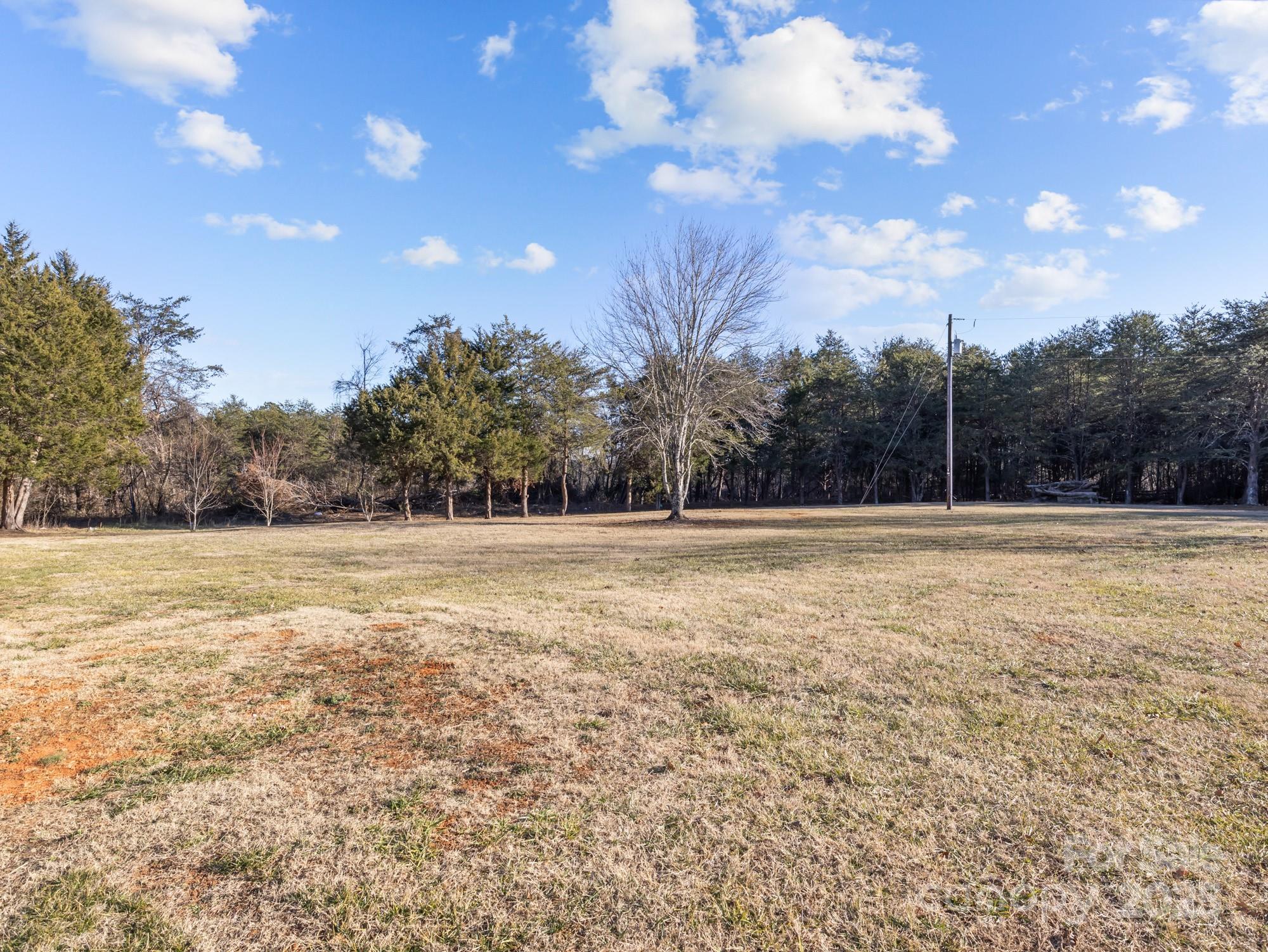 448 Morningstar Lake Road Forest City, NC 28043 - Photo 5 of 34 Gallery Image 5