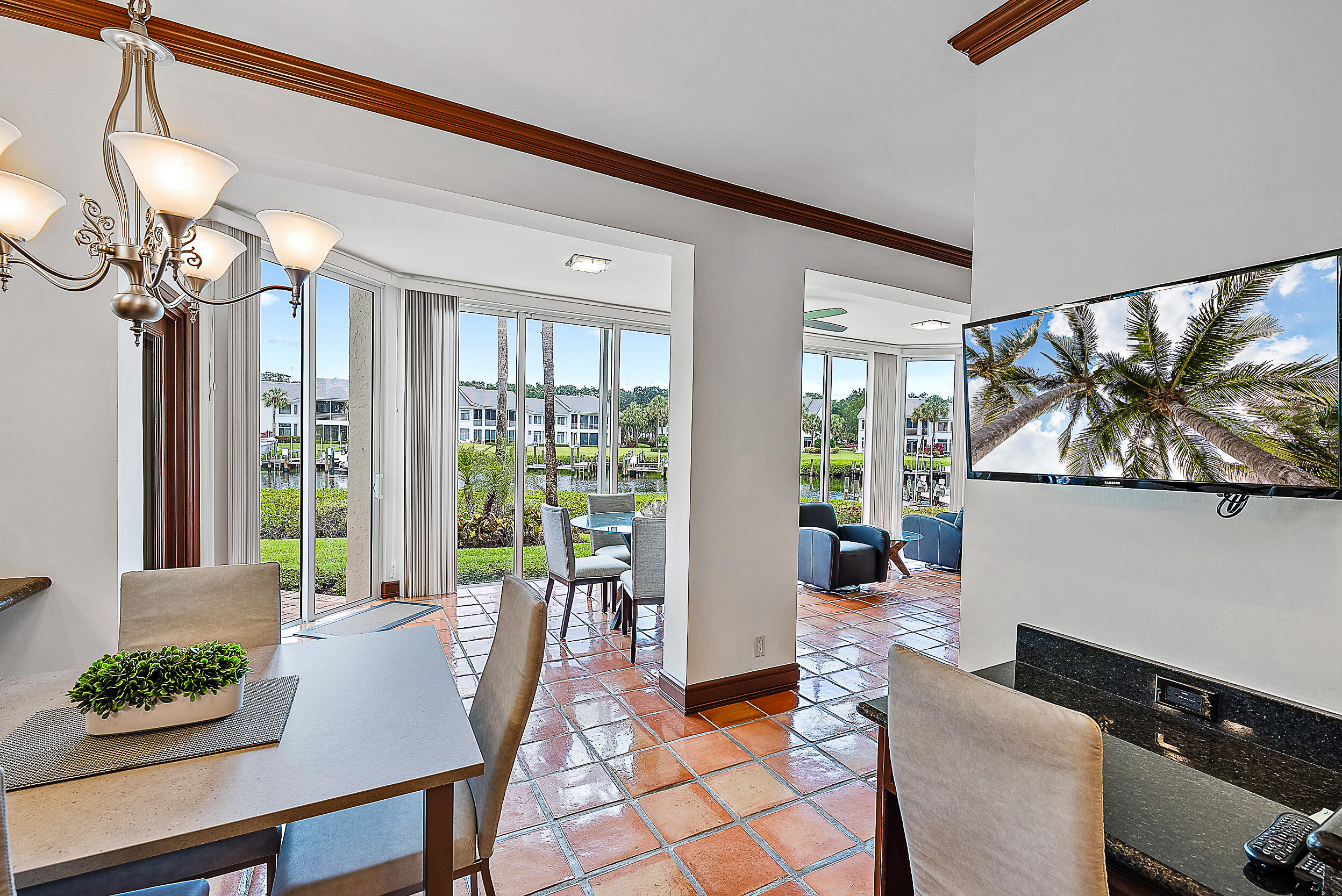 2604 Captains Way Jupiter, FL 33477 - Photo 7 of 18 Dining Kitchen