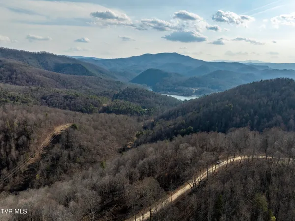 $79,900 | Lot 52 Summerfield Drive, Unit 52, Piney Flats, TN 37686